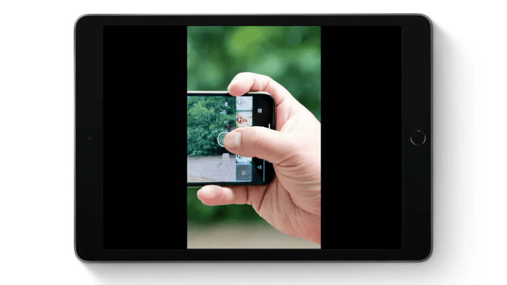 how to airdrop a photo